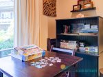 Puzzles, board games, and games with a game table.